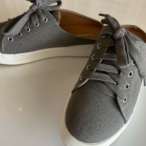Report mule sneakers